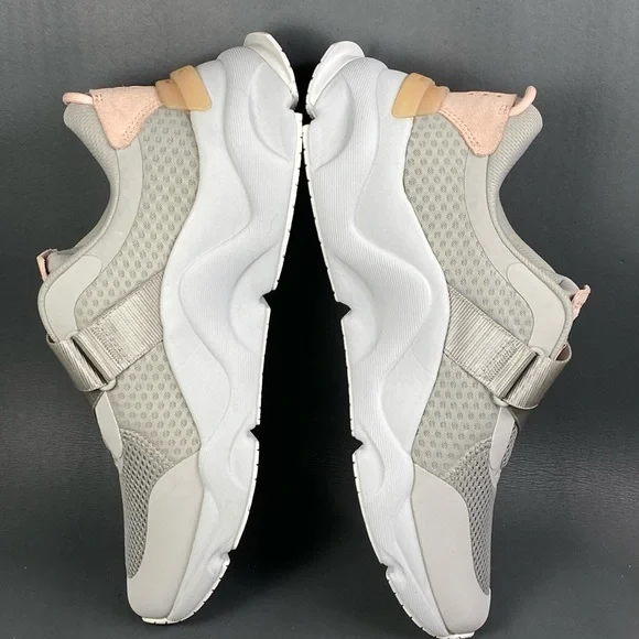 SOREL Womens Kinetic Grey sneaker shoes size 10 - Picture 4 of 8